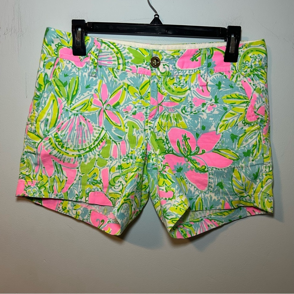 Lilly Pulitzer Coconut Jungle Green & Pink Floral The Callahan Shorts Size 4